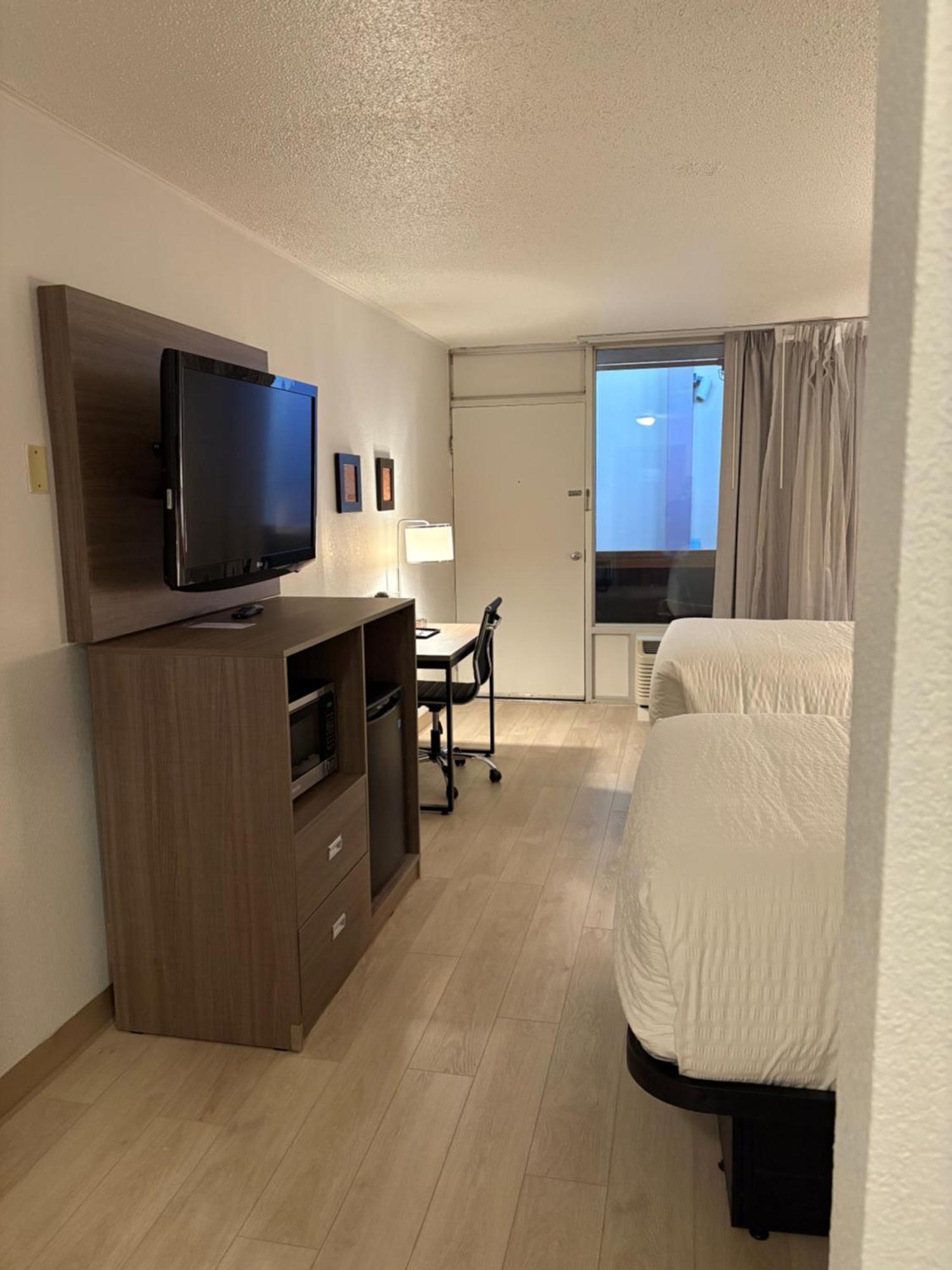 Clarion Inn & Suites And Convention Center Kearney Luaran gambar