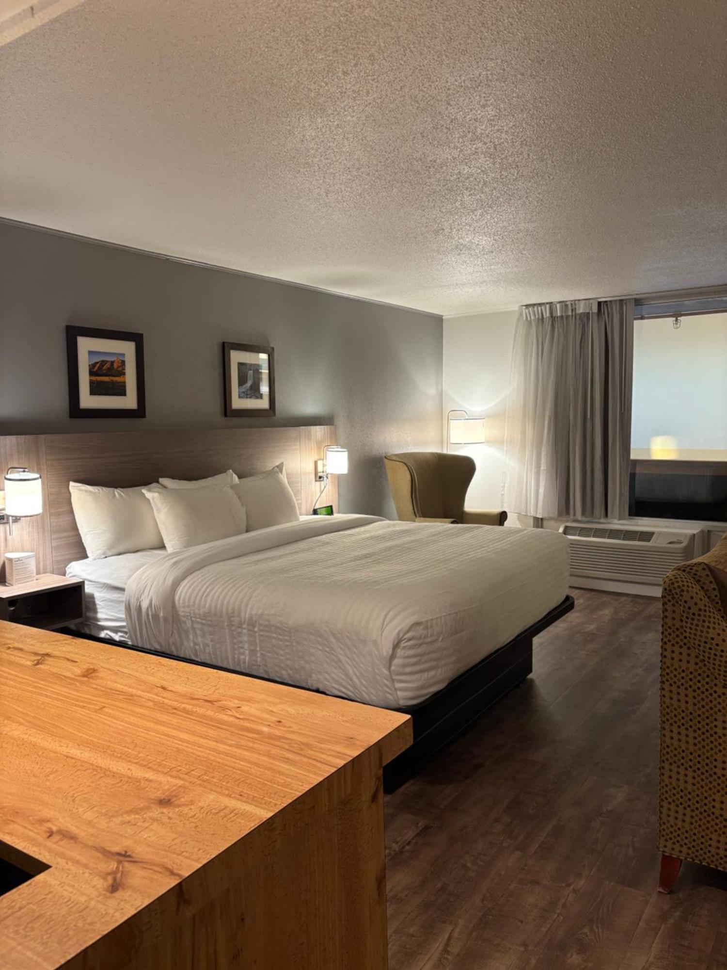 Clarion Inn & Suites And Convention Center Kearney Luaran gambar