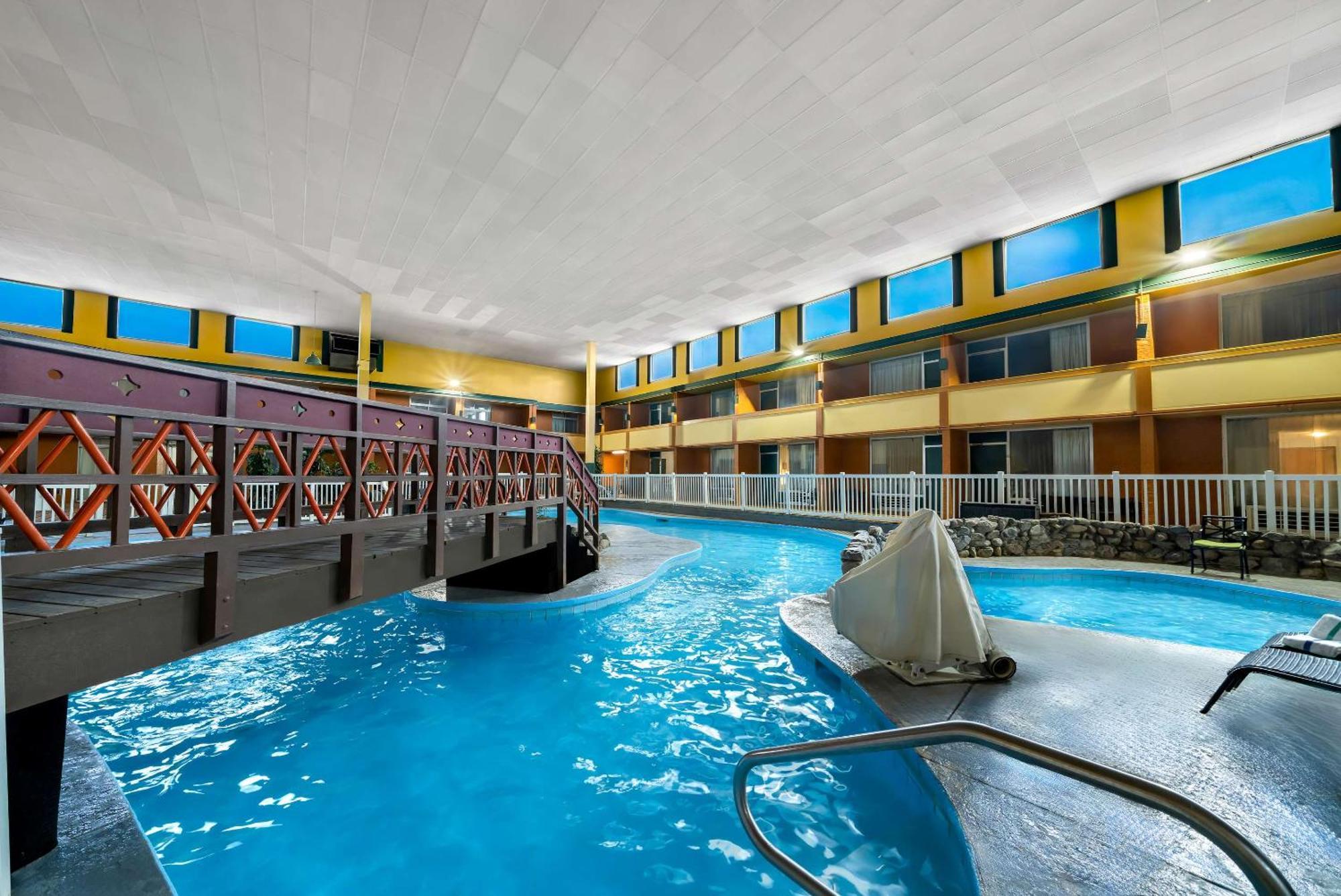 Clarion Inn & Suites And Convention Center Kearney Luaran gambar