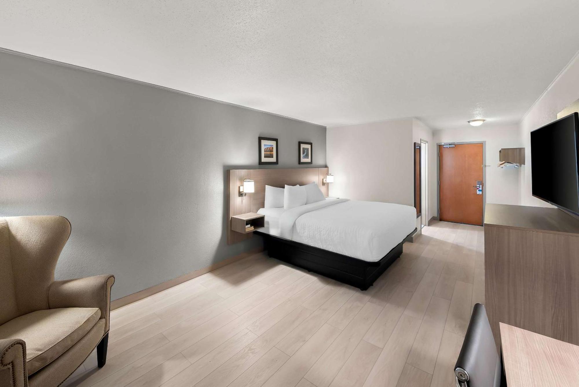 Clarion Inn & Suites And Convention Center Kearney Luaran gambar