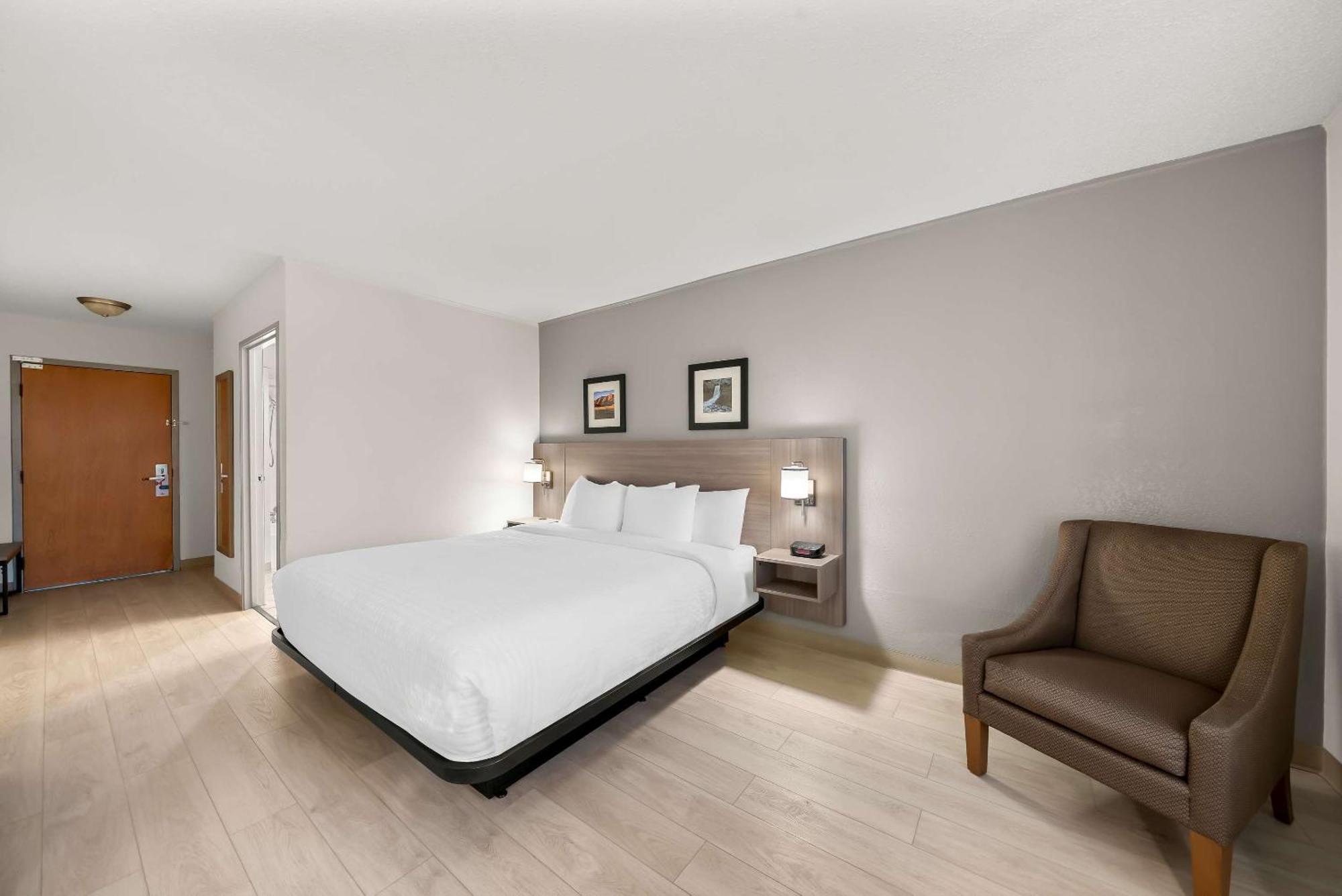 Clarion Inn & Suites And Convention Center Kearney Luaran gambar